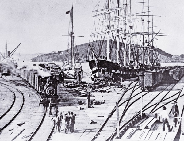 To save time and money in 1868, Central Pacific Railroad owners shifted their freight and passenger service to and from San Francisco to ferry, barge and shipping wharves in Oakland, California.
– Courtesy Library of Congress –