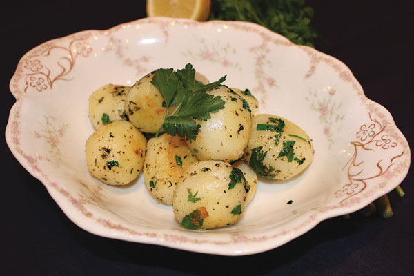 frontier-fare_stewed-potatoes_french-recipe