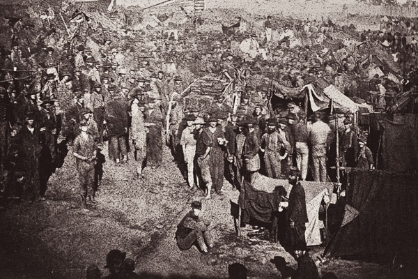 Andersonville-Prison-Ga-1864-Issuing-rations