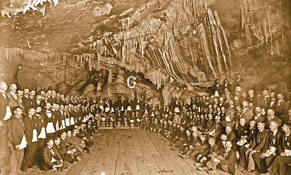 On November 12, 1897, the Masonic Grand Lodge of Arizona held a meeting in Bisbee’s Queen Mine of the Copper Queen Consolidated Mining Company. – A. Miller, Courtesy Library of Congress –